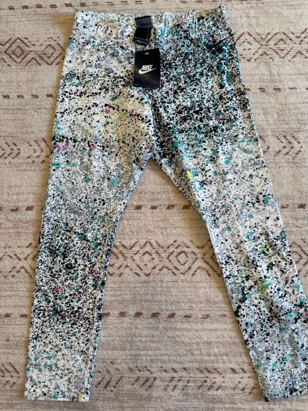 Nike Paint Splatter Print Cropped Leggings